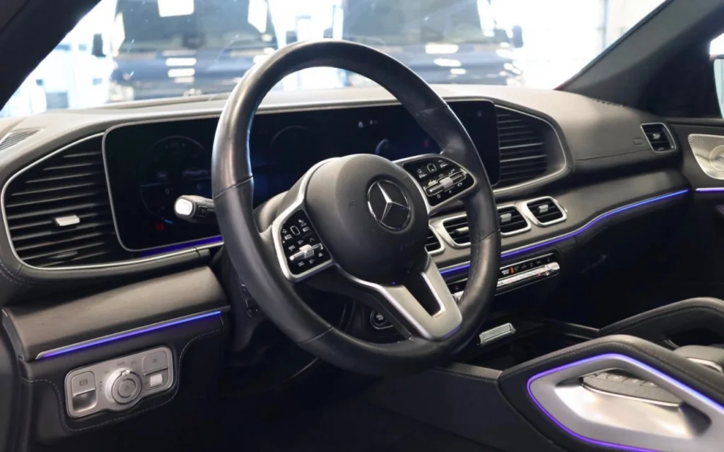 صورة السيارة