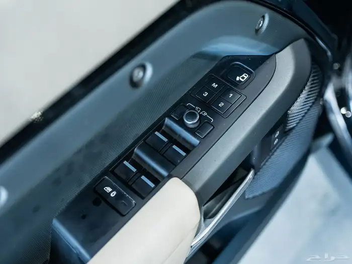 صورة السيارة