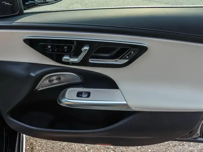 صورة السيارة