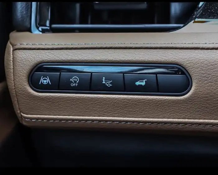 صورة السيارة