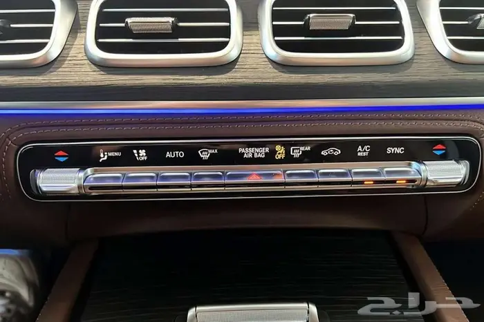 صورة السيارة