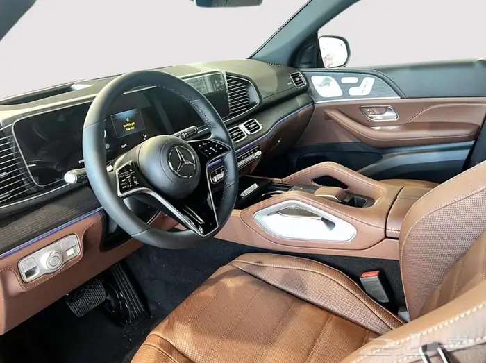 صورة السيارة