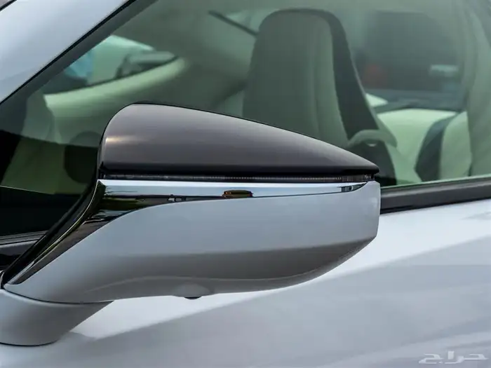 صورة السيارة