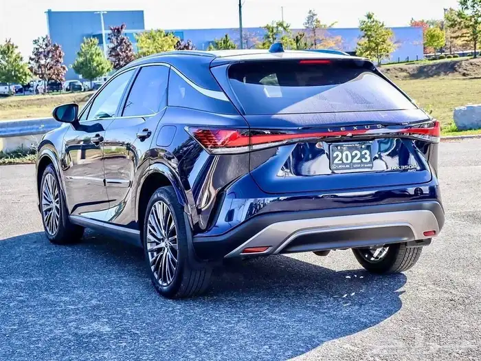 صورة السيارة