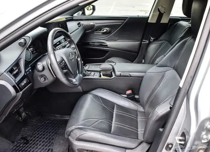 صورة السيارة