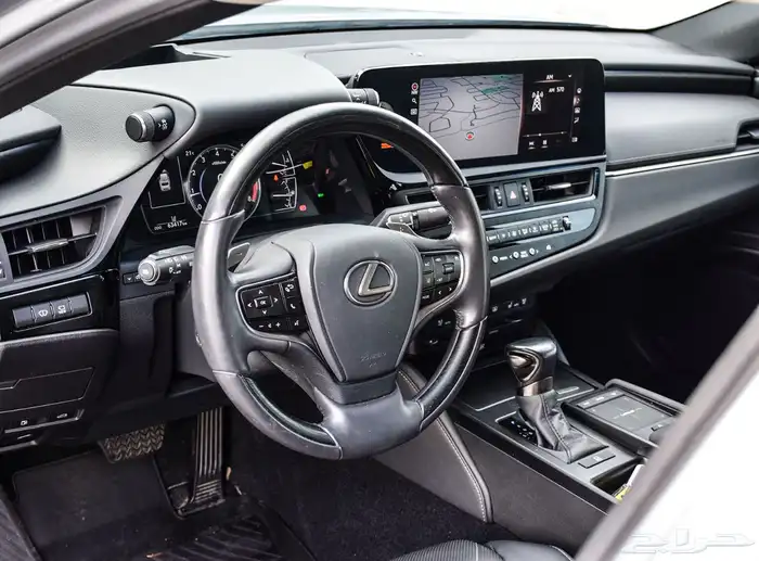 صورة السيارة