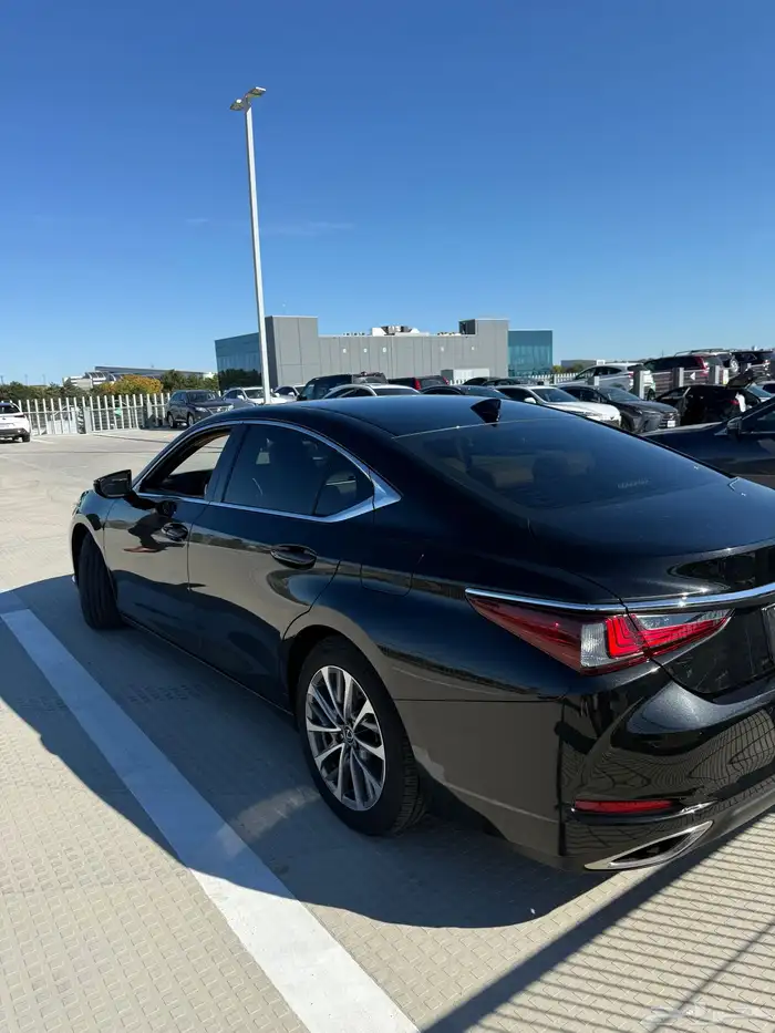 صورة السيارة