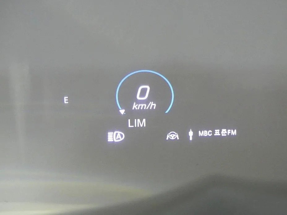 صورة السيارة