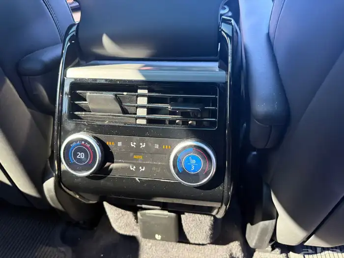 صورة السيارة