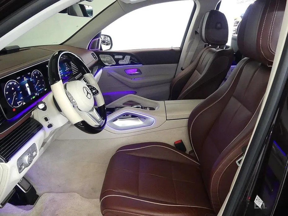 صورة السيارة