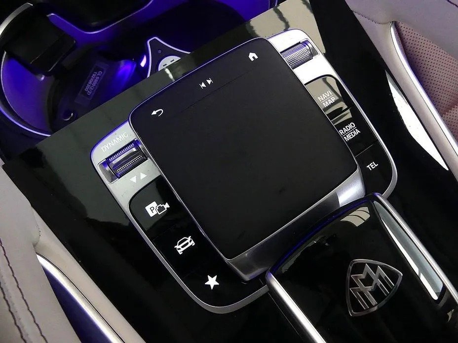 صورة السيارة