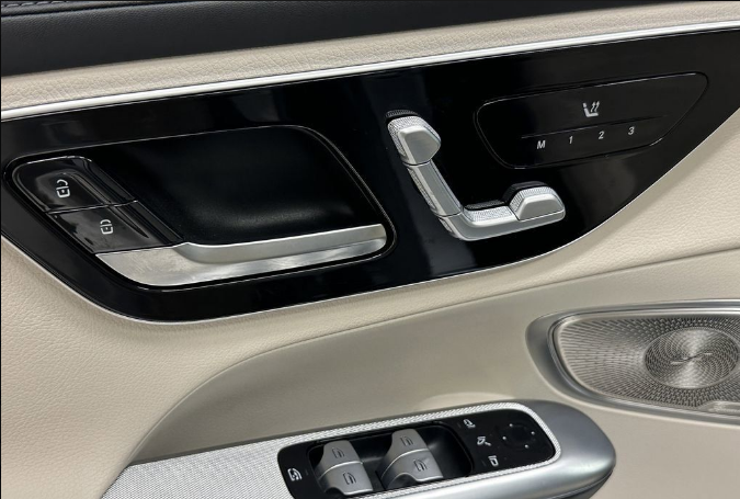 صورة السيارة