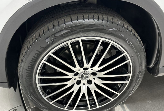 صورة السيارة