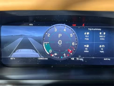 صورة السيارة