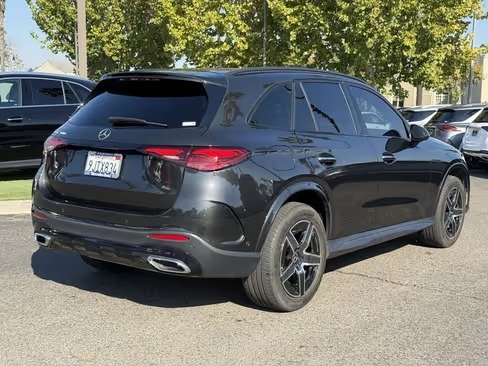 صورة السيارة