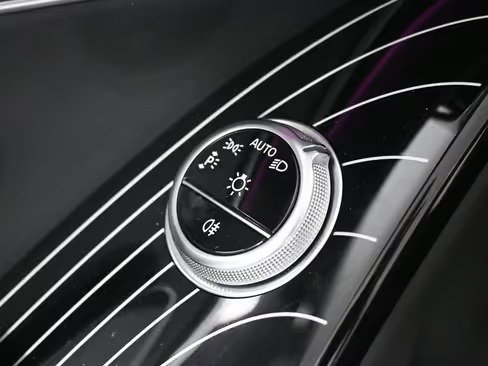 صورة السيارة