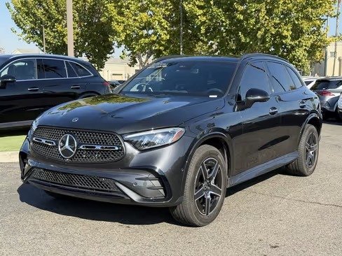 صورة السيارة