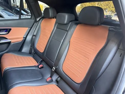 صورة السيارة