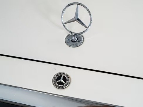 صورة السيارة