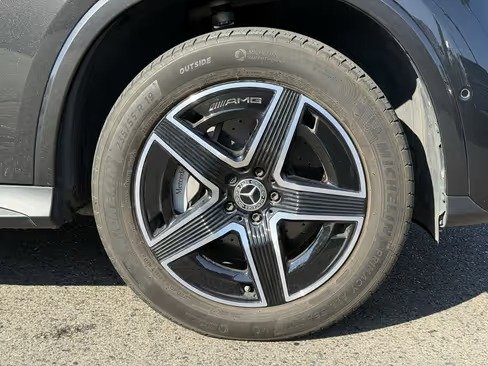 صورة السيارة