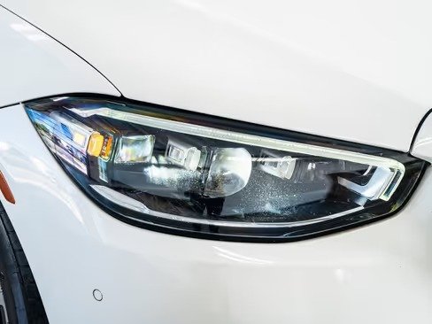 صورة السيارة