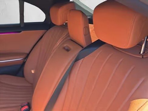 صورة السيارة