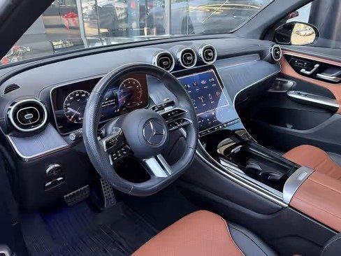 صورة السيارة