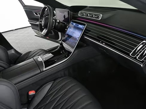 صورة السيارة