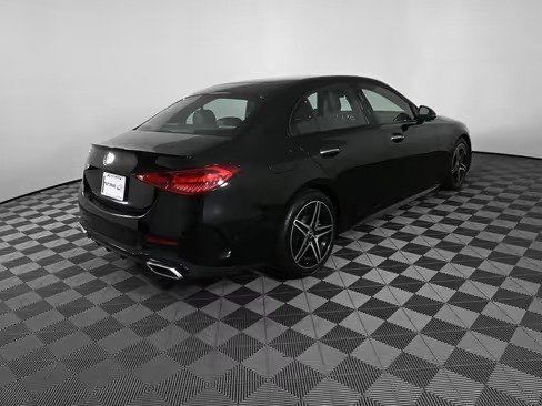 صورة السيارة