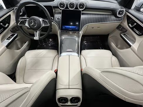 صورة السيارة