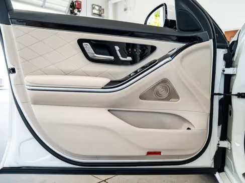 صورة السيارة