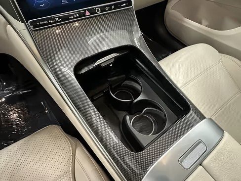 صورة السيارة