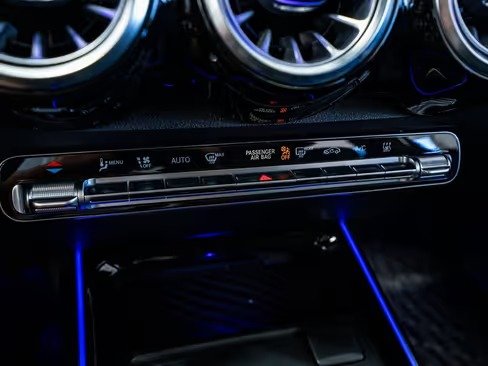 صورة السيارة