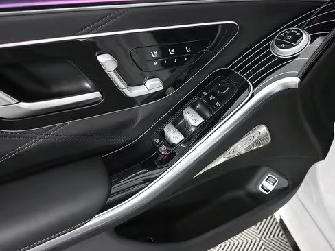 صورة السيارة