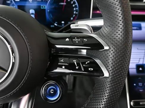 صورة السيارة