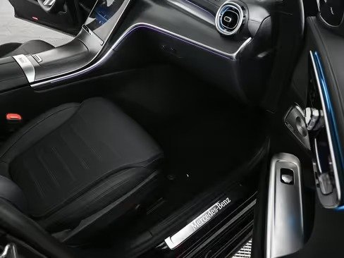 صورة السيارة