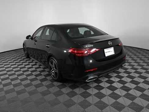 صورة السيارة