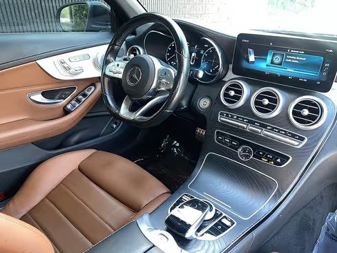 صورة السيارة