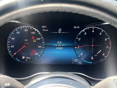 صورة السيارة