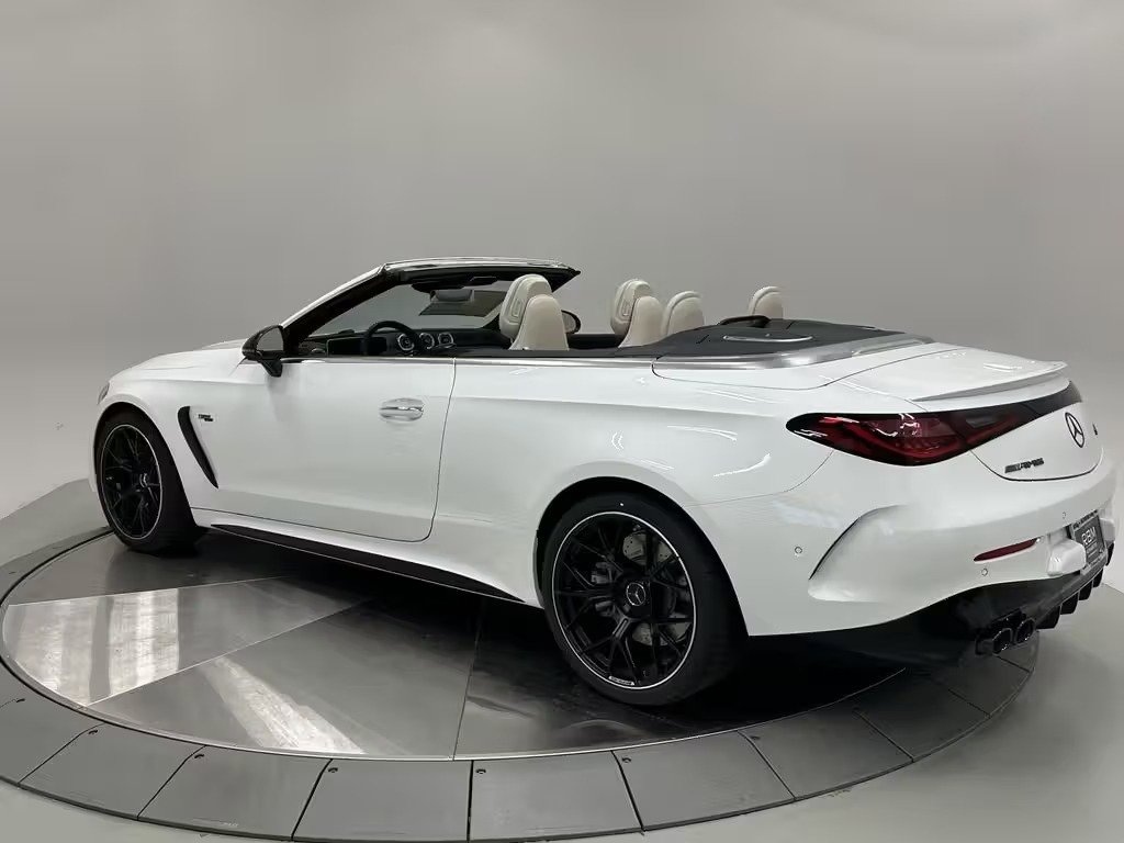 صورة السيارة