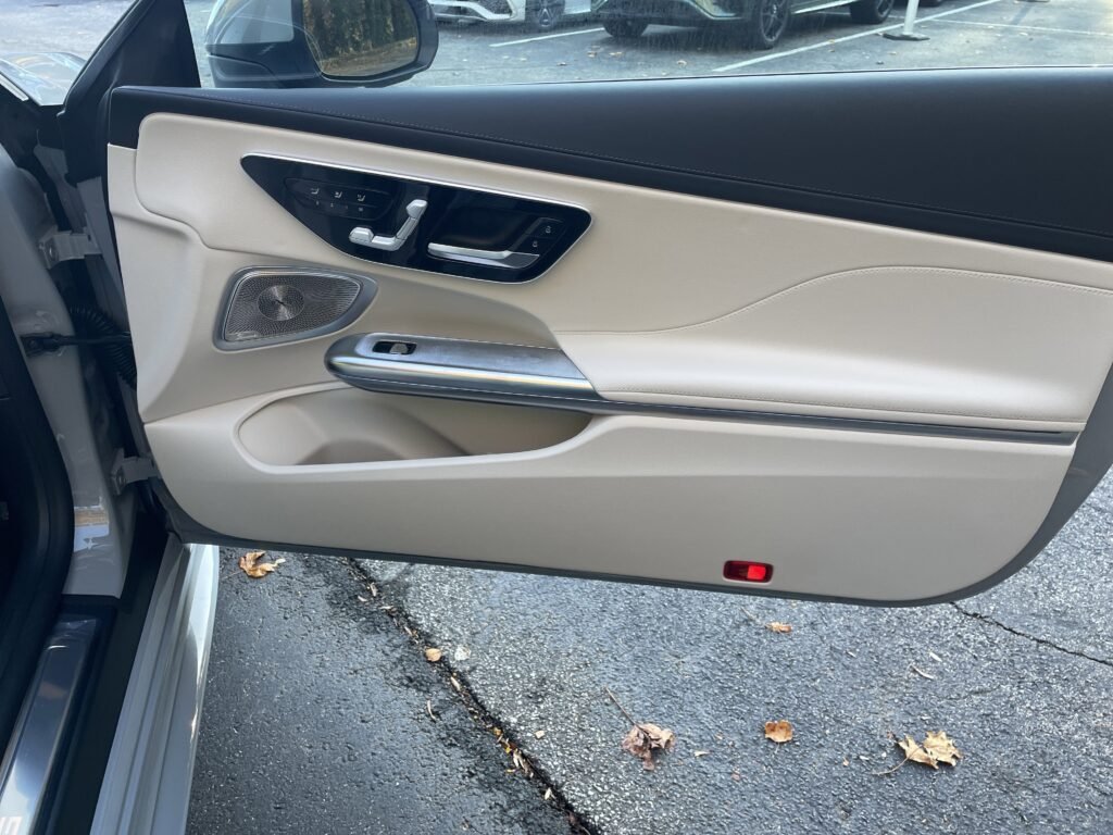 صورة السيارة