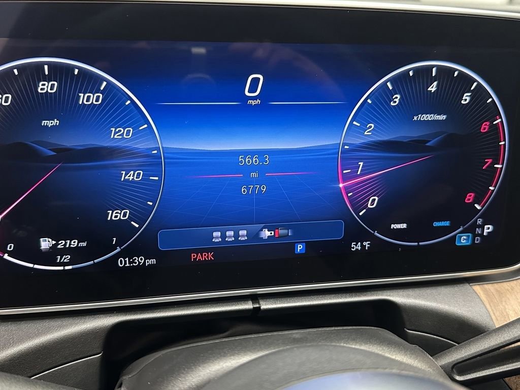 صورة السيارة