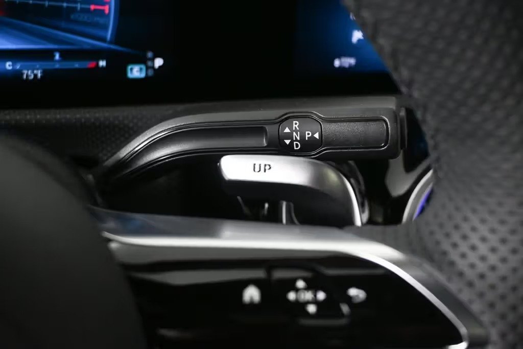 صورة السيارة