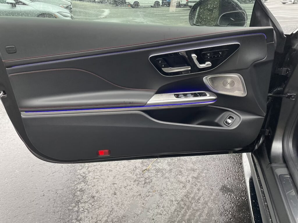 صورة السيارة