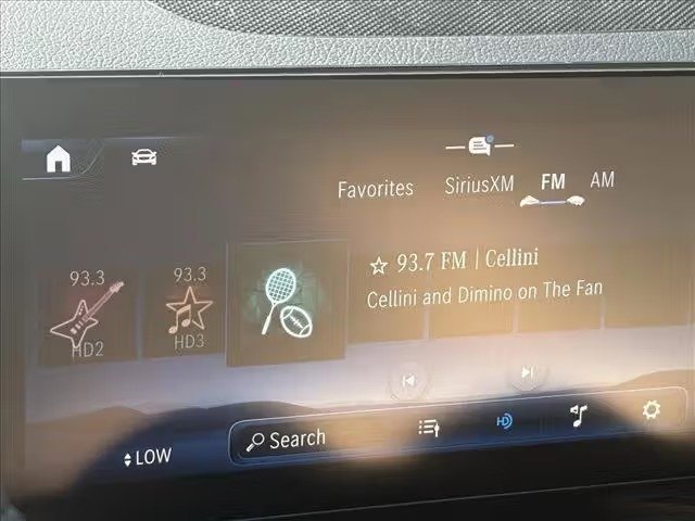 صورة السيارة