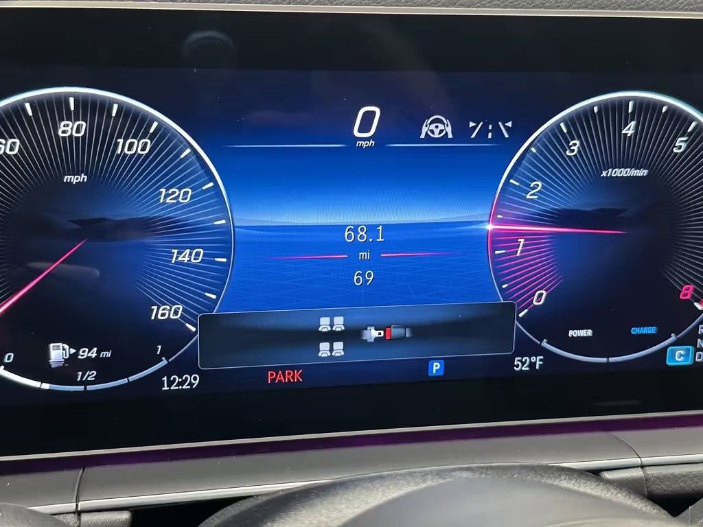 صورة السيارة