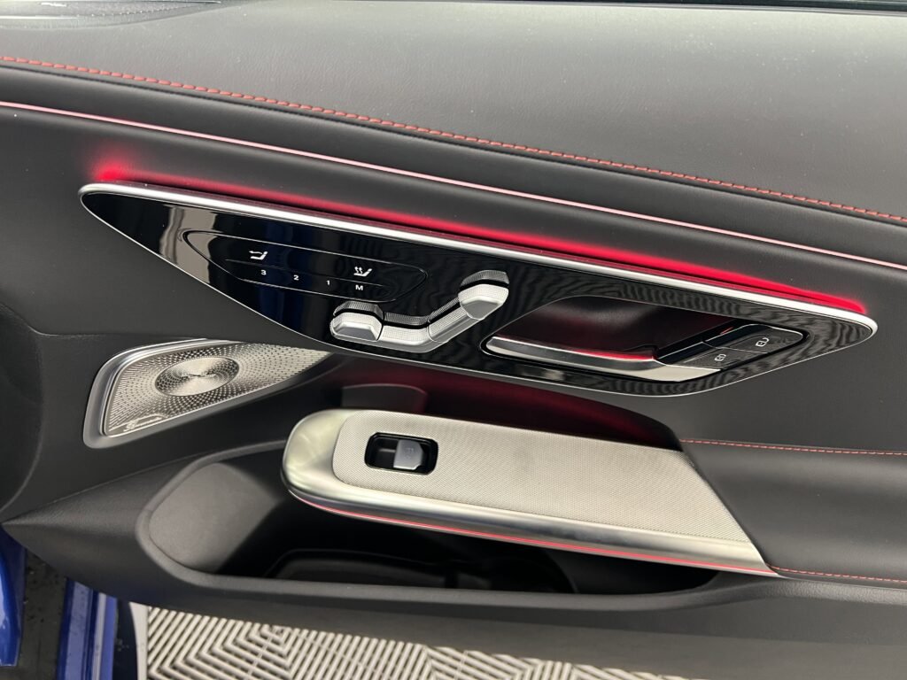 صورة السيارة