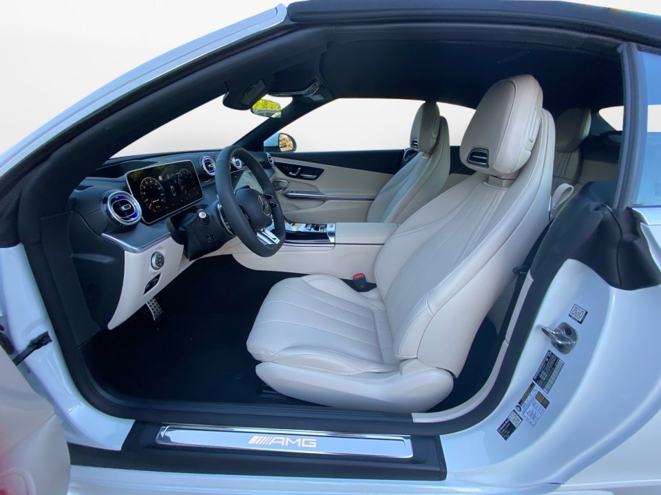 صورة السيارة