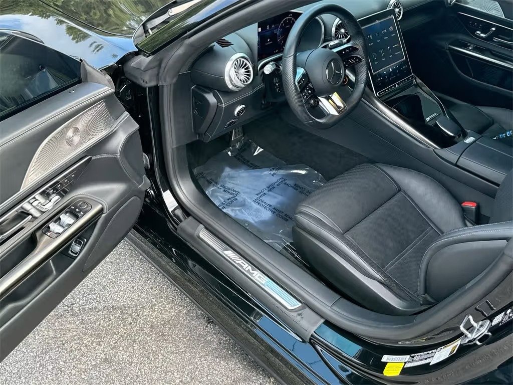 صورة السيارة