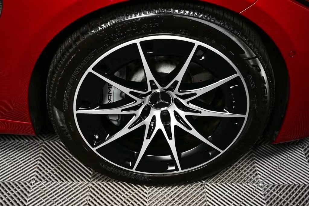 صورة السيارة